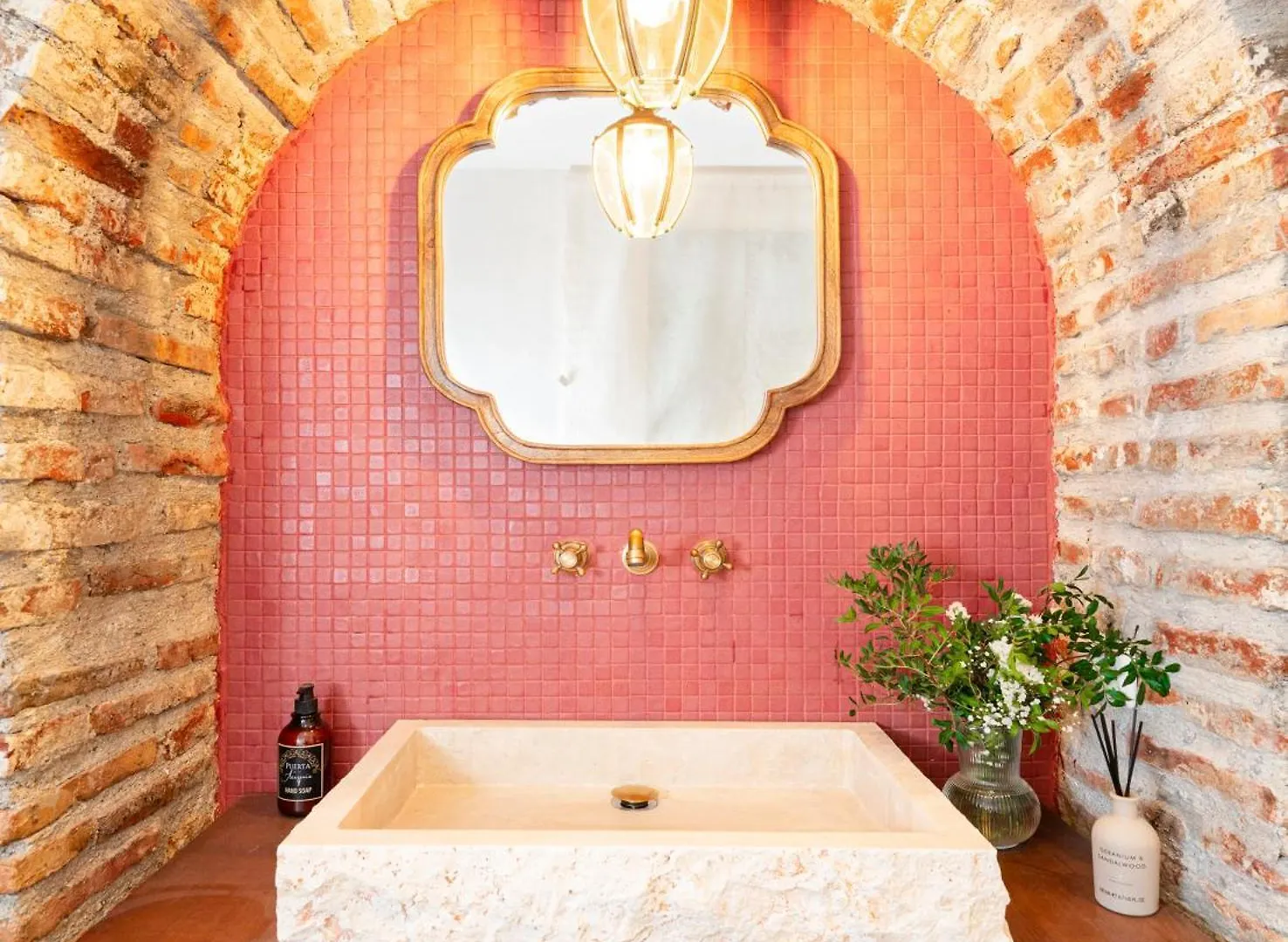 Puerta De La Axarquia Hotel Boutique Velez Malaga Spagna