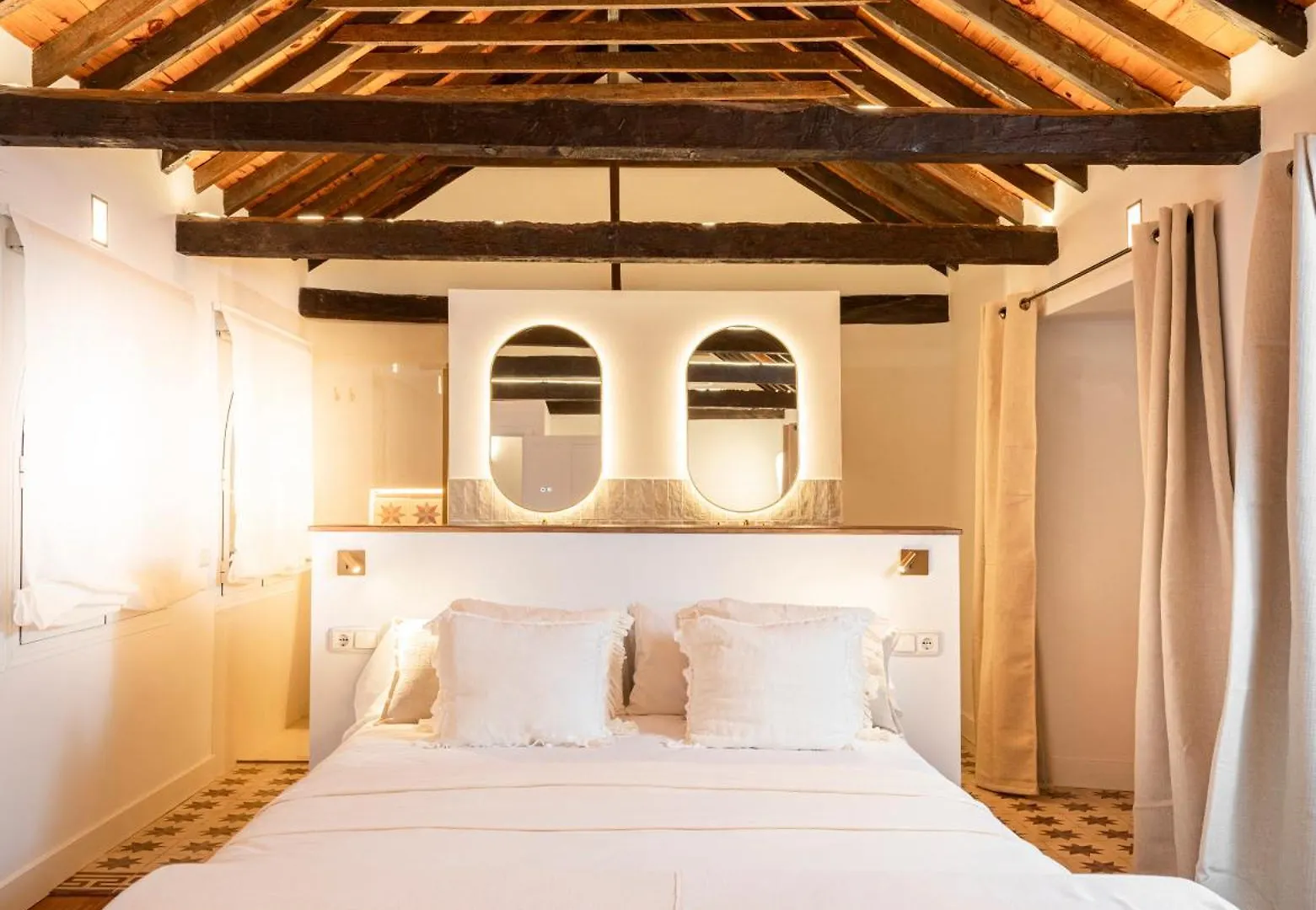 Puerta De La Axarquia Hotel Boutique Velez Malaga Spagna